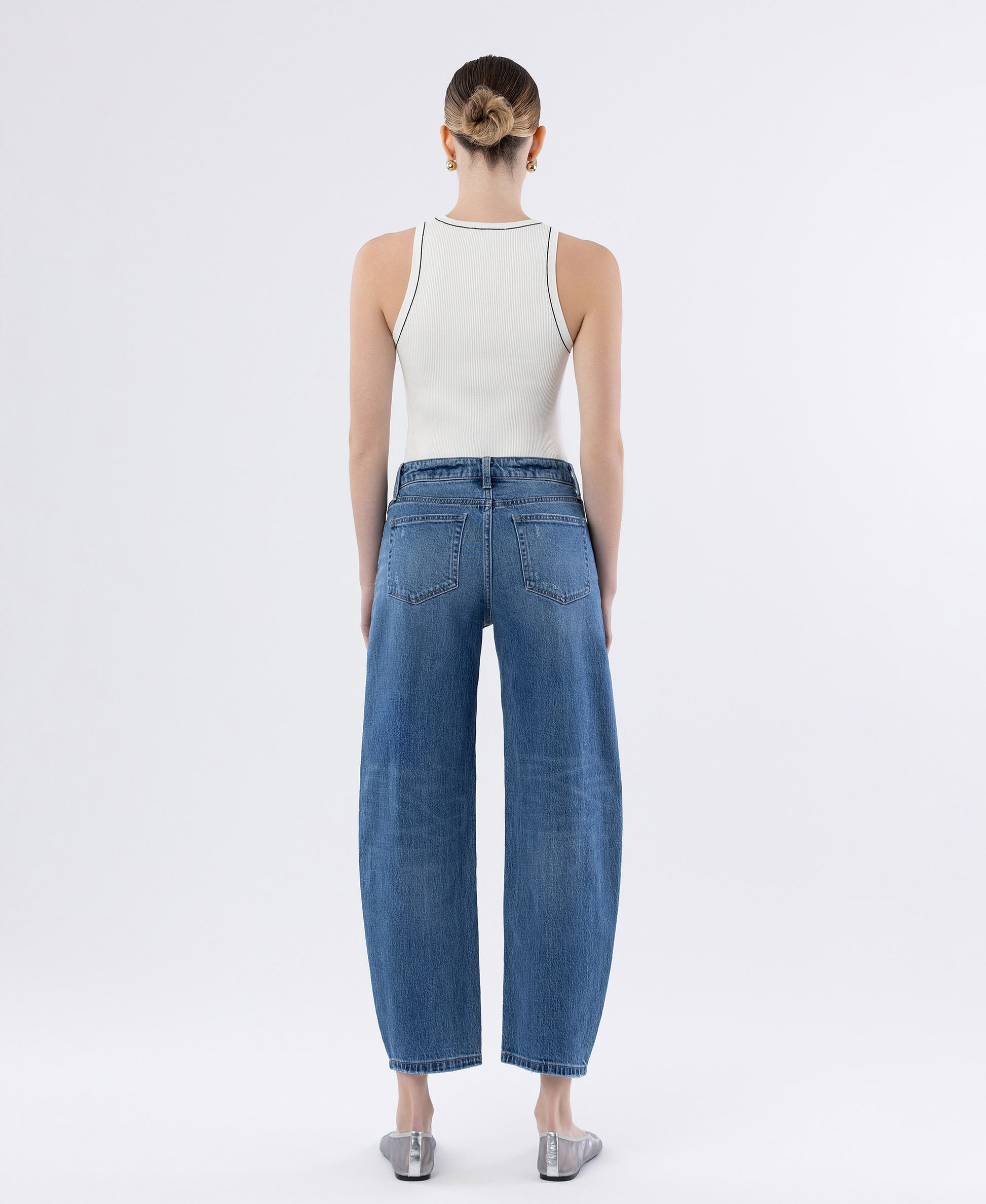 Trasimeno - High Rise Barrel Jeans