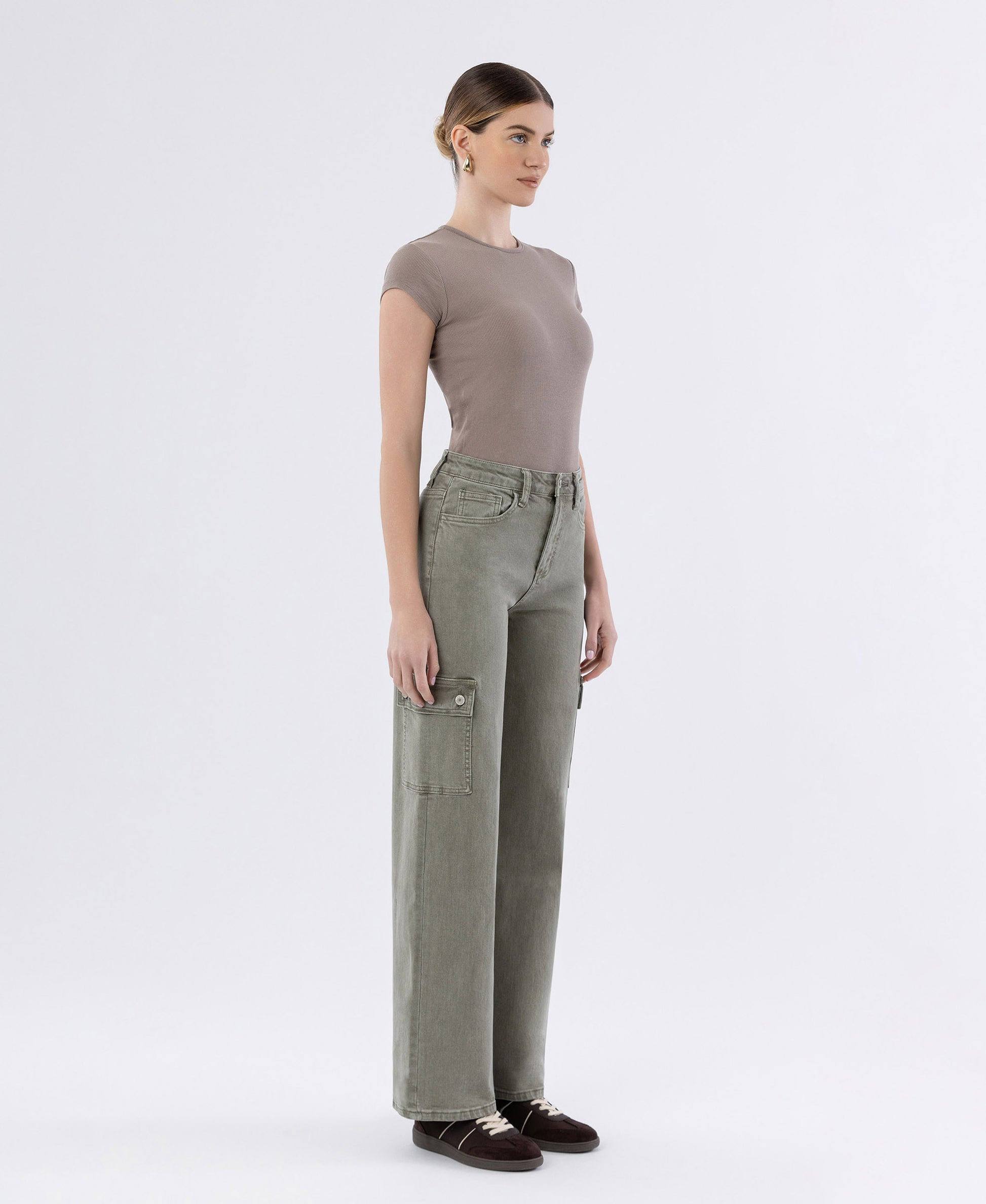 Right 45 degrees product image of Vetiver - 90's Super High Rise Loose Cargo Jeans