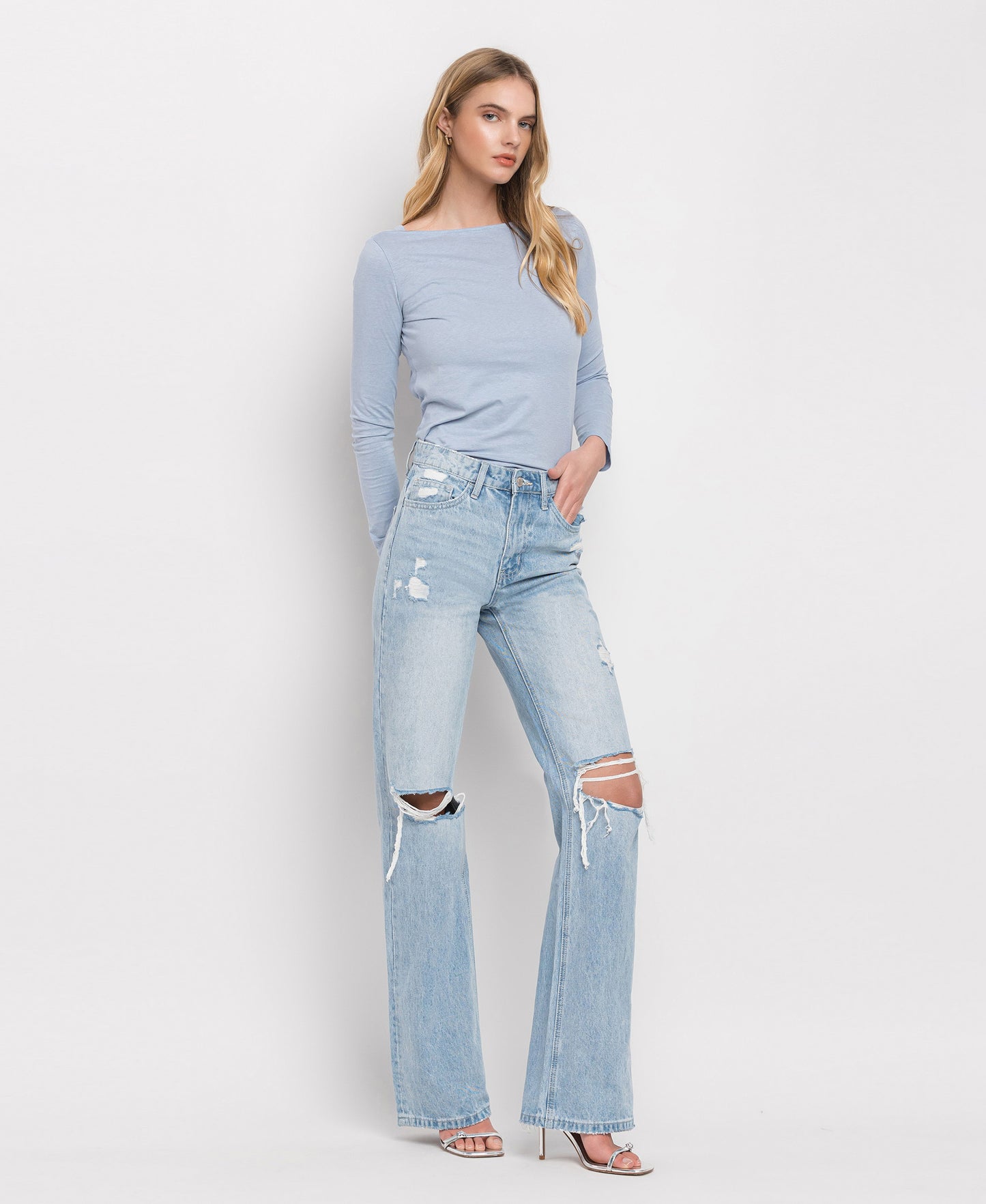 Left 45 degrees product image of Sunny Plains - 90's Vintage Flare Denim Jeans