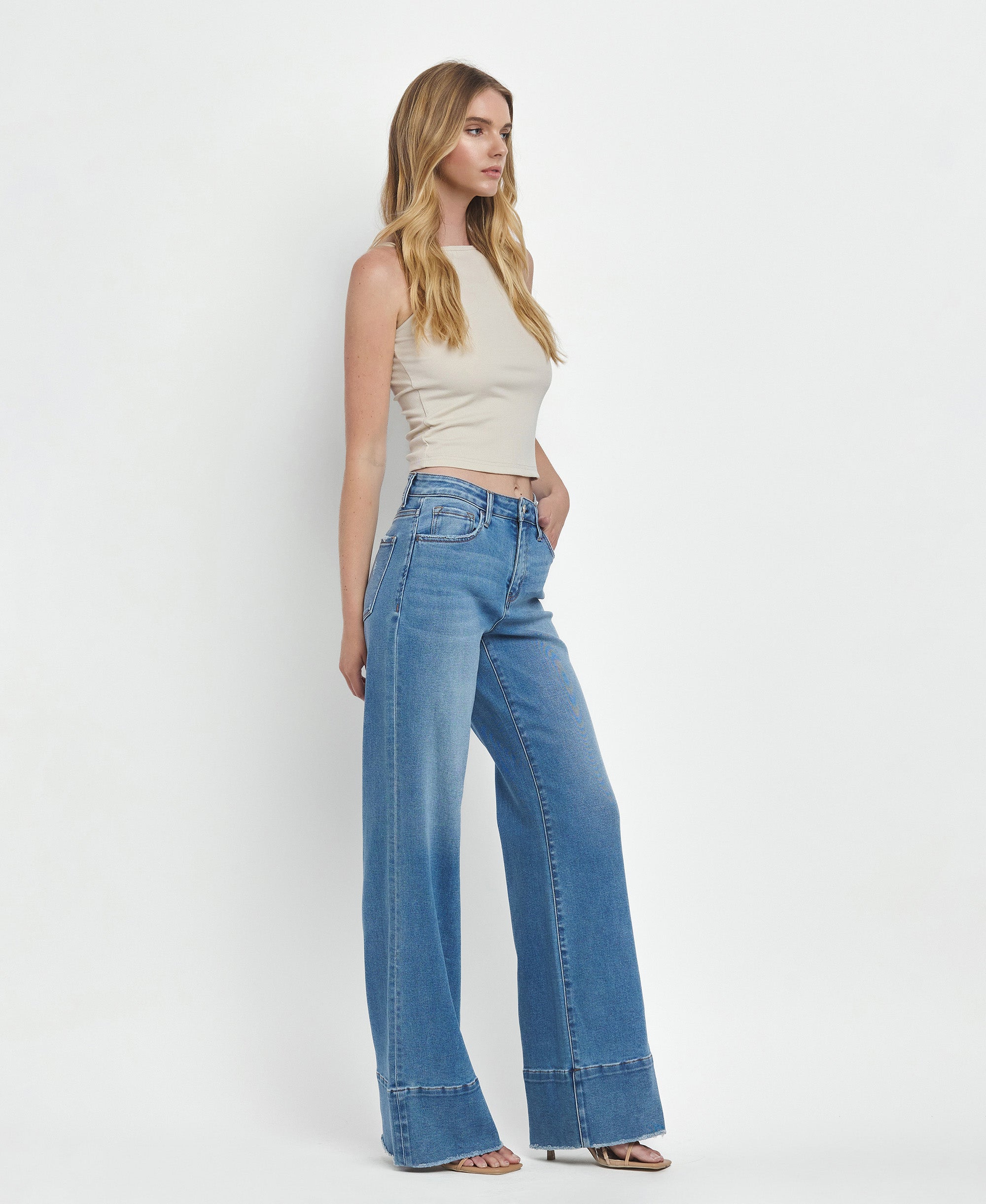 Jeans raw hem fashion