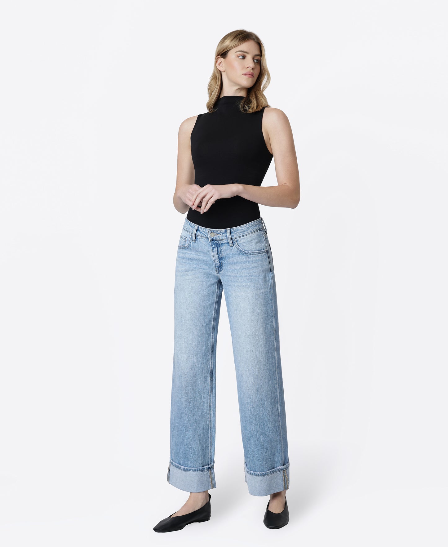 Left 45 degrees product image of London - Low Rise Cuffed Baggy Wide Leg Jeans