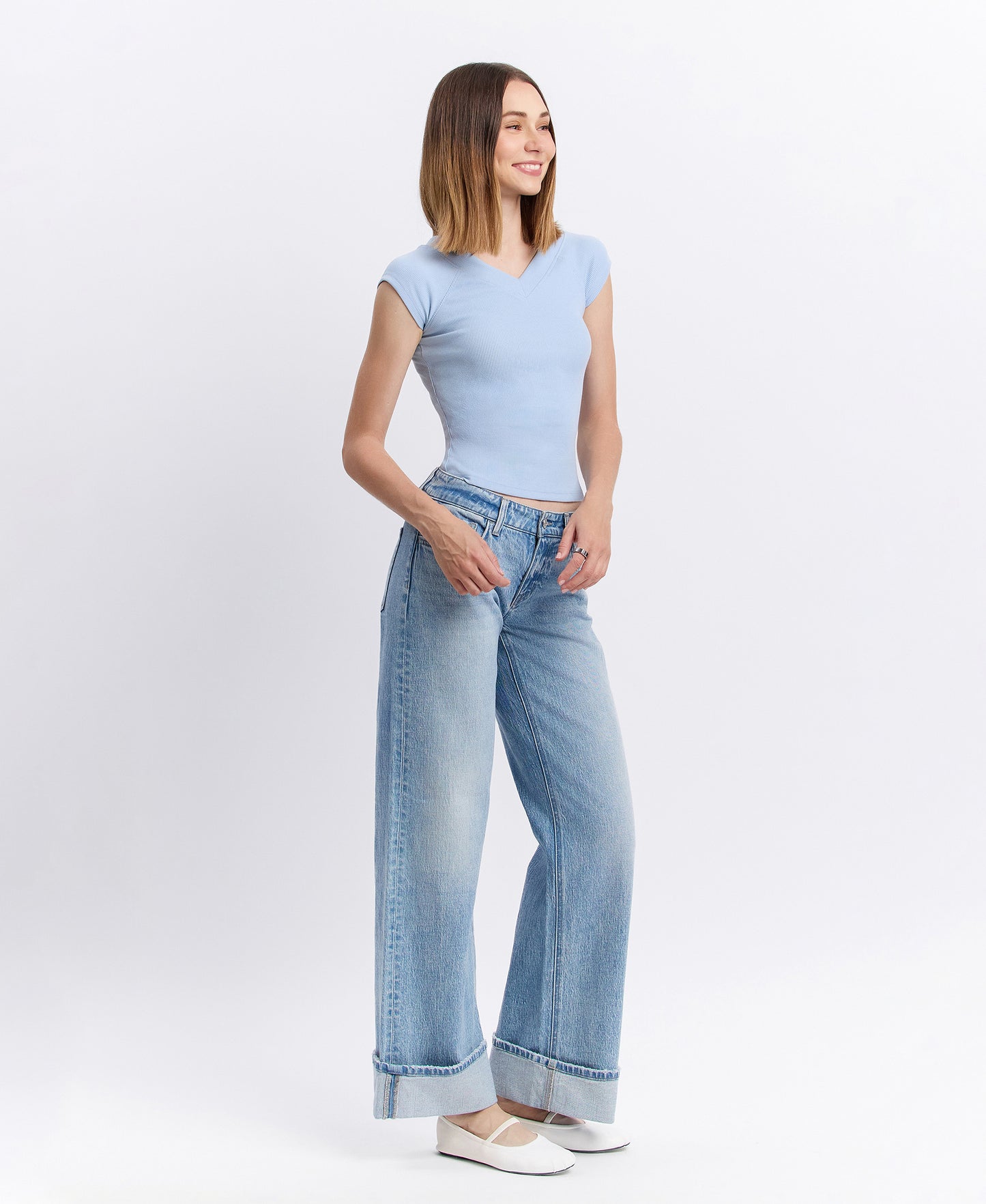 Right 45 degrees product image of London - Low Rise Cuffed Baggy Wide Leg Jeans