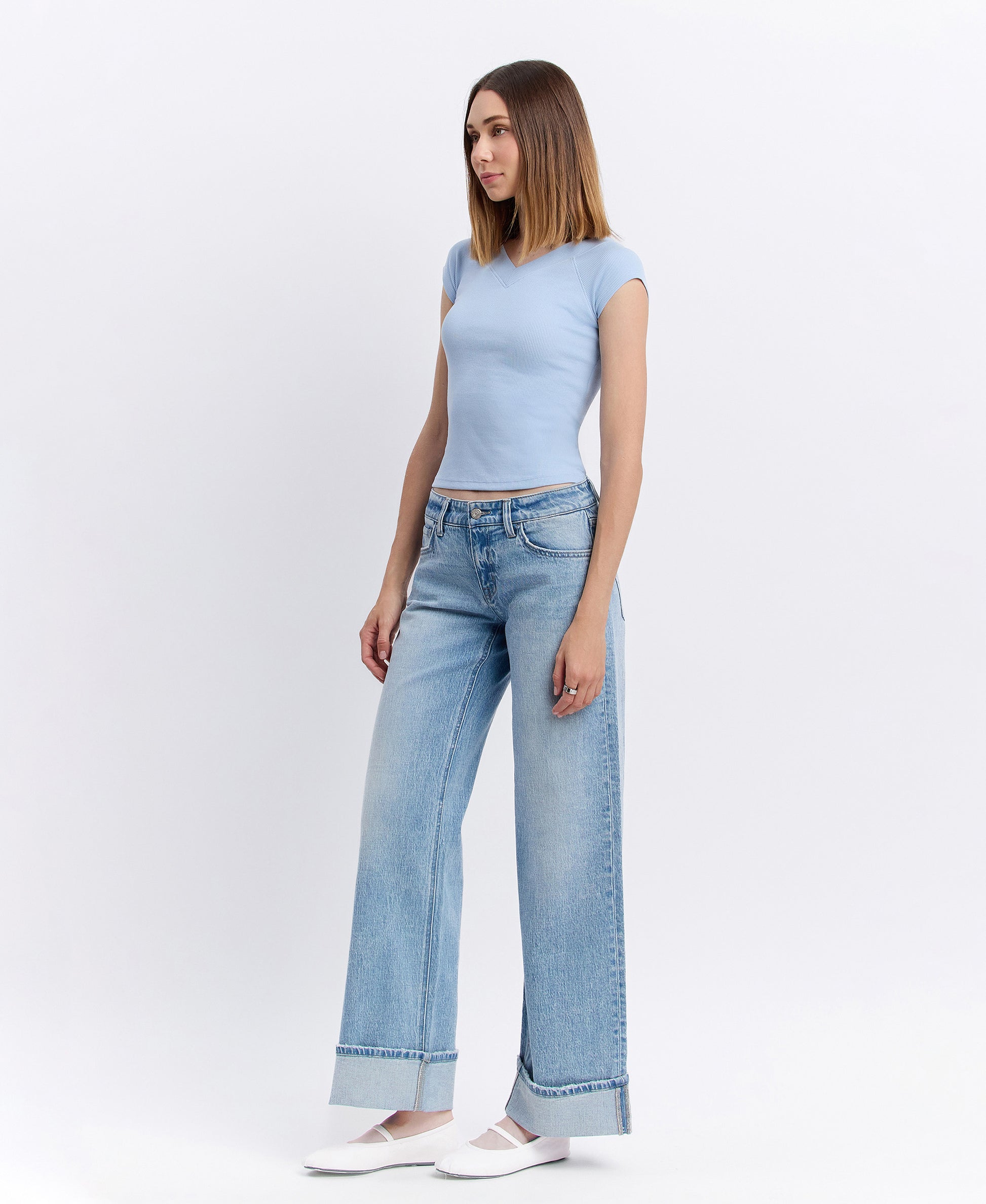 Left 45 degrees product image of London - Low Rise Cuffed Baggy Wide Leg Jeans