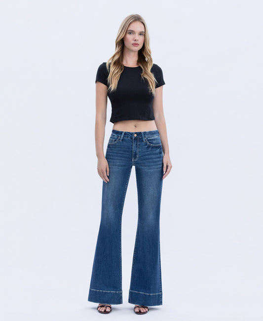 Front product images of Transparent - High Rise Seamless WB Trouser Hem Easy Flare Jeans