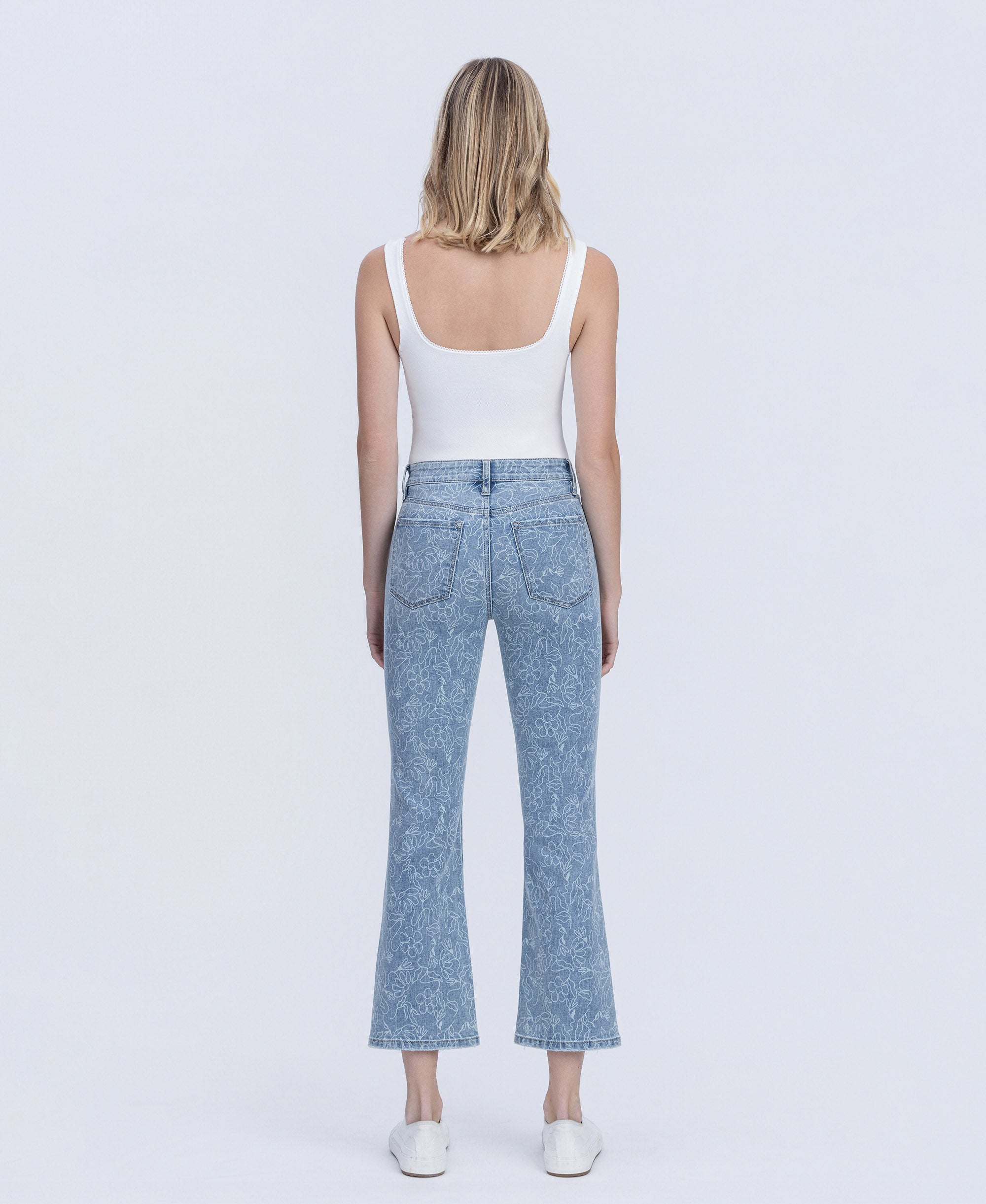 BELVETデニム M Flying Monkey Floral Print High Rise Crop Easy Flare Jeans – VERVET
